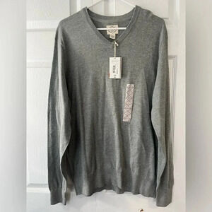 NWT St Johns Bay Mens Gray Size large V Neck Pullover Stretch Knit New Sweater